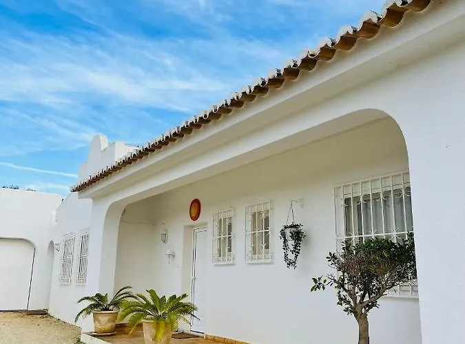 Serro Vinhas Villa *